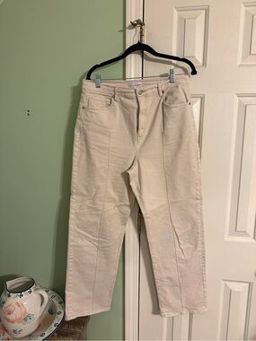 LOFT Straight Leg Jeans in Light Cream